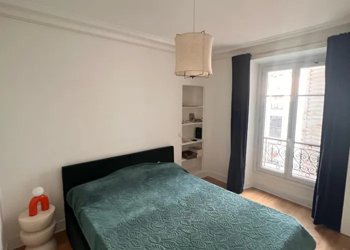 Charming And Cosy 홈스테이 파리