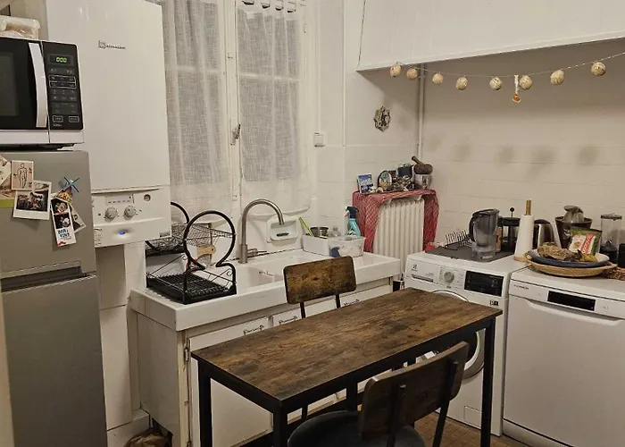 Charming And Cosy *